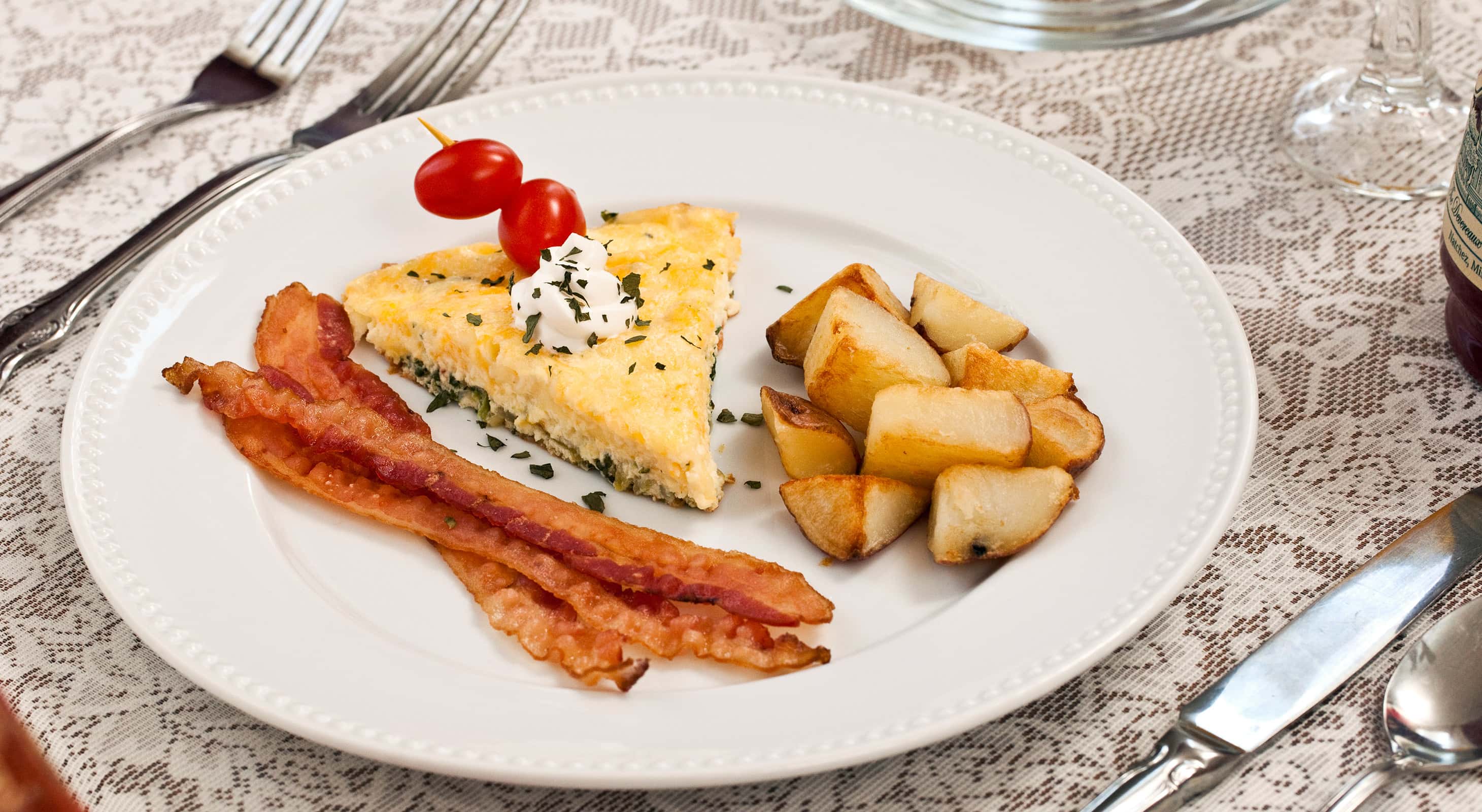 delicious breakfast at the Devereaux Shields House